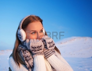 16970319-picture-of-pretty-woman-enjoying-winter-vacation-active-lifestyle-beautiful-girl-having-fun-in-mount
